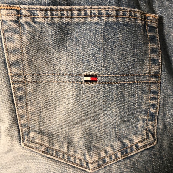 Tommy Hilfiger 4.5” Boyfriend Shorts Size 16 - Picture 11 of 15